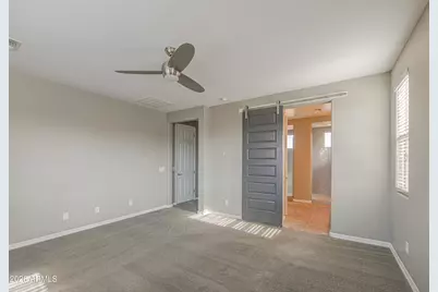 19040 W Becker Lane, Surprise, AZ 85388 - Photo 17