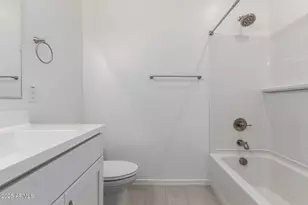 5344 W Manzanita Dr, Glendale, AZ 85302 - Photo 23