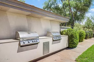 10671 E Caribbean Ln, Scottsdale, AZ 85255 - Photo 29