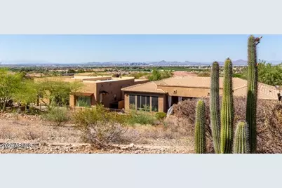 1706 W Western Star Boulevard, Phoenix, AZ 85041 - Photo 7