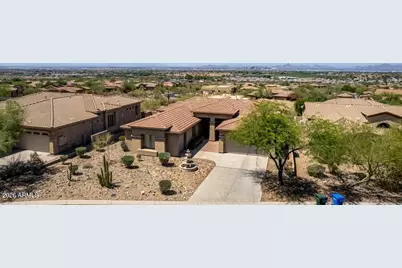 1706 W Western Star Boulevard, Phoenix, AZ 85041 - Photo 45