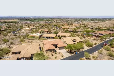 1706 W Western Star Boulevard, Phoenix, AZ 85041 - Photo 47
