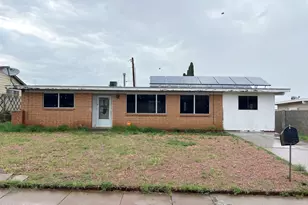 21 E Brown Dr, Sierra Vista, AZ 85635 - Photo 1