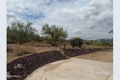 19080 E Indian Hills Drive, Black Canyon City, AZ 85324 - Photo 3