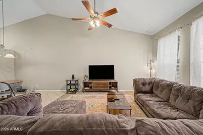 118 N Heritage Drive, Gilbert, AZ 85234 - Photo 7