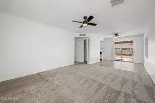 10719 W Vista Ave, Glendale, AZ 85307 - Photo 9