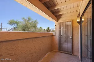 10410 N Cave Creek Rd, Phoenix, AZ 85020 - Photo 31