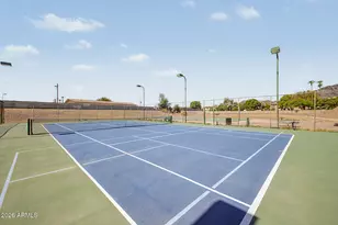 10410 N Cave Creek Rd, Phoenix, AZ 85020 - Photo 33