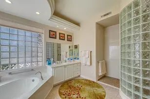 15819 W Silver Breeze Dr, Surprise, AZ 85374 - Photo 17