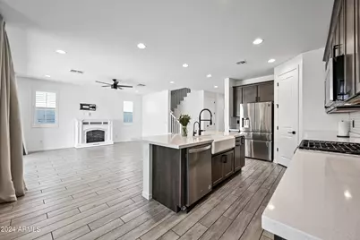 13360 W Briles Road, Peoria, AZ 85383 - Photo 19