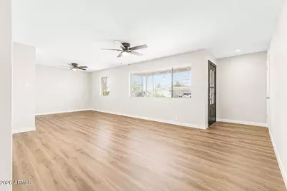 8336 E Monterey Way, Scottsdale, AZ 85251 - Photo 3