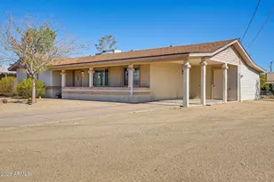 11469 W Illinois Ave, Youngtown, AZ 85363 - Photo 11