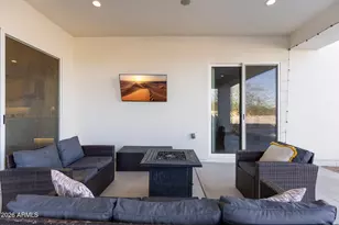 2252 E South Mountain Ave, Phoenix, AZ 85042 - Photo 39