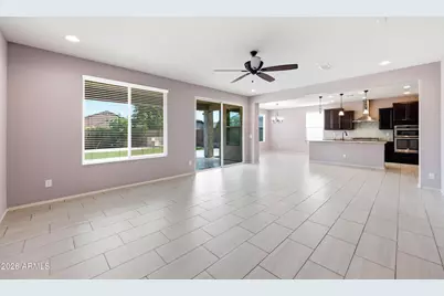 9559 W Fallen Leaf Lane, Peoria, AZ 85383 - Photo 5