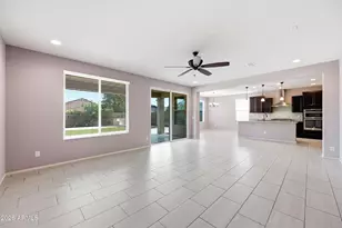 9559 W Fallen Leaf Ln, Peoria, AZ 85383 - Photo 5