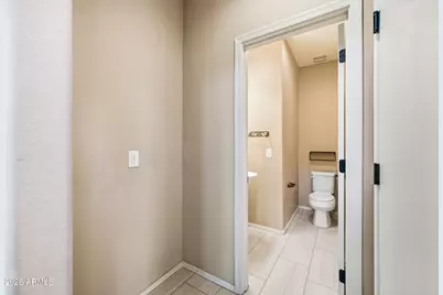 9559 W Fallen Leaf Lane, Peoria, AZ 85383 - Photo 15
