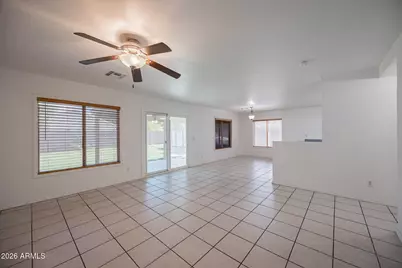11595 W Holly Street, Avondale, AZ 85392 - Photo 7