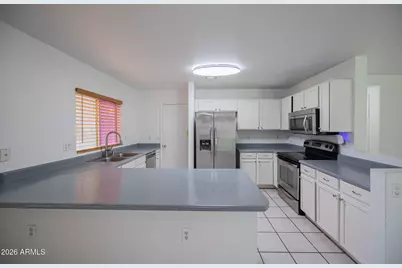 11595 W Holly Street, Avondale, AZ 85392 - Photo 11