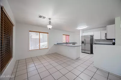 11595 W Holly Street, Avondale, AZ 85392 - Photo 9