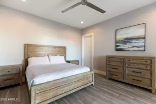 2252 E South Mountain Ave, Phoenix, AZ 85042 - Photo 21