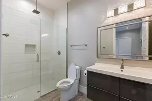 2252 E South Mountain Ave, Phoenix, AZ 85042 - Photo 39