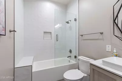 2252 E South Mountain Avenue, Phoenix, AZ 85042 - Photo 29