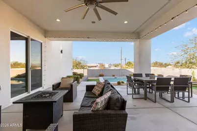 2252 E South Mountain Avenue, Phoenix, AZ 85042 - Photo 41