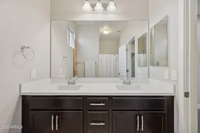 2269 S Osborn Lane, Gilbert, AZ 85295 - Photo 21