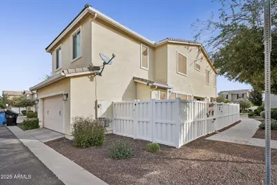 2269 S Osborn Lane, Gilbert, AZ 85295 - Photo 33