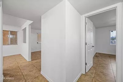4115 N 18th Drive, Phoenix, AZ 85015 - Photo 9