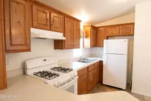 3870 N Dowling Ct, Prescott Valley, AZ 86314 - Photo 7