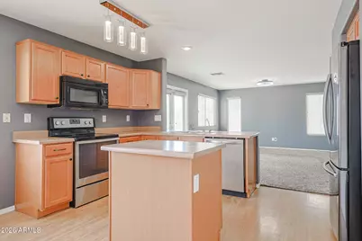 5245 N 125th Avenue, Litchfield Park, AZ 85340 - Photo 11