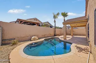 2103 E Wahalla Ln, Phoenix, AZ 85024 - Photo 33