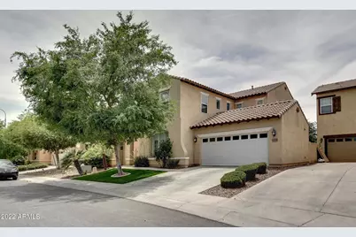 1120 N Crosscreek Drive, Chandler, AZ 85225 - Photo 1