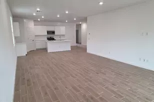 12588 W Locust Ln, Avondale, AZ 85323 - Photo 3
