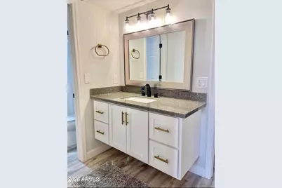 9040 E Winchcomb Drive, Scottsdale, AZ 85260 - Photo 15