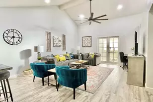 9040 E Winchcomb Dr, Scottsdale, AZ 85260 - Photo 13