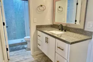 9040 E Winchcomb Dr, Scottsdale, AZ 85260 - Photo 7