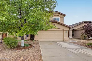 1071 S Honeysuckle Ln, Gilbert, AZ 85296 - Photo 1