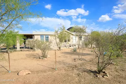 47237 N Meander Road, New River, AZ 85087 - Photo 1