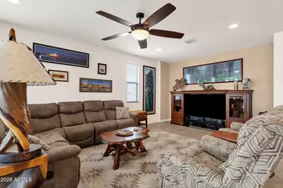 21960 N 97th Glen, Peoria, AZ 85383 - Photo 5