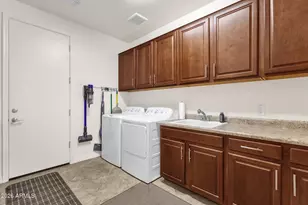 21960 N 97th Glen, Peoria, AZ 85383 - Photo 27