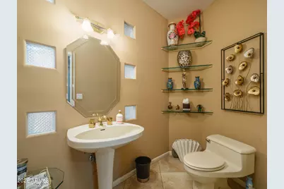 2329 E Hatcher Road, Phoenix, AZ 85028 - Photo 15