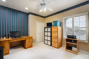 2329 E Hatcher Rd, Phoenix, AZ 85028 - Photo 33