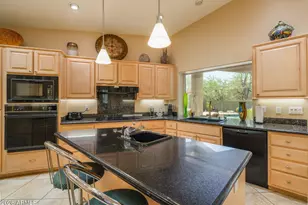 2329 E Hatcher Rd, Phoenix, AZ 85028 - Photo 11