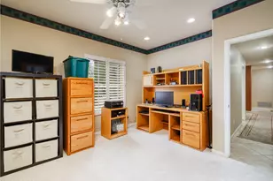 2329 E Hatcher Rd, Phoenix, AZ 85028 - Photo 29