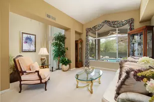 2329 E Hatcher Rd, Phoenix, AZ 85028 - Photo 7
