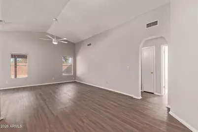 8651 N 107th Drive, Peoria, AZ 85345 - Photo 5