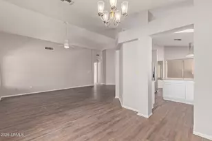 8651 N 107th Dr, Peoria, AZ 85345 - Photo 9