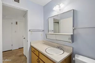 1014 E Balboa Cir, Tempe, AZ 85282 - Photo 41